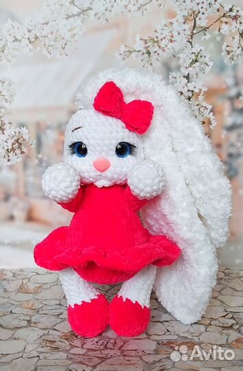 Вязаные игрушки Зайчики