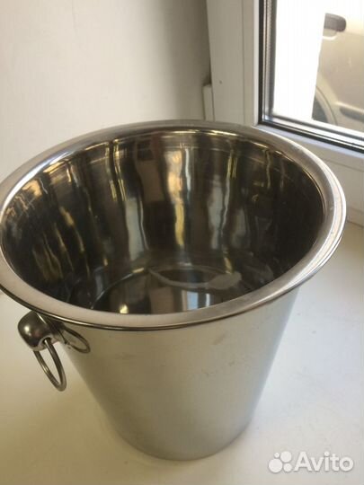 Ведро для шампанского