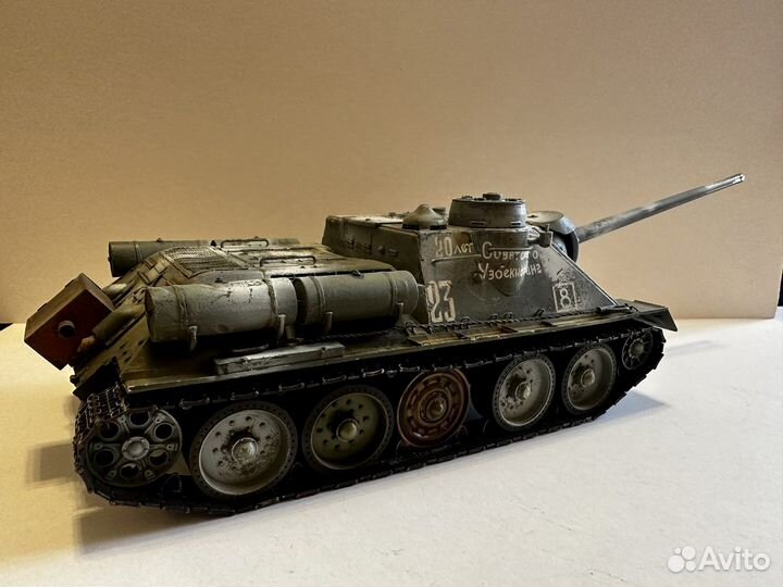 Готовая модель сау су-100