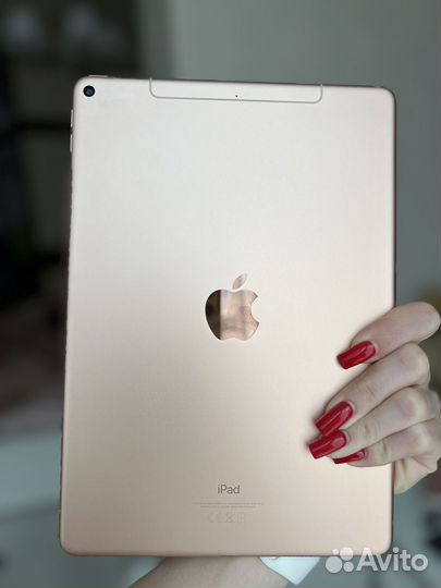 Планшет apple iPad air 3