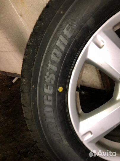 Bridgestone Dueler H/T 225/65 R17