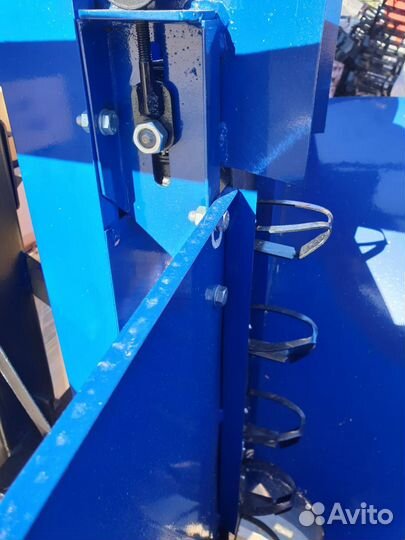 Картофелесажалка ксмб-1 на грунтозацепах