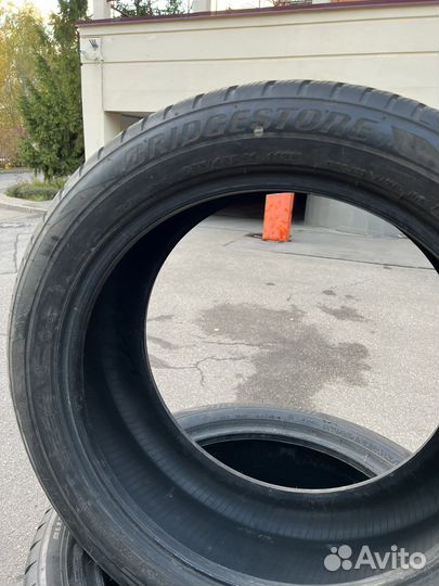 Bridgestone Blizzak LM-001 285/45 R21 112V