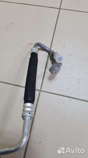 Трубка гура Лада Xray 8450022636