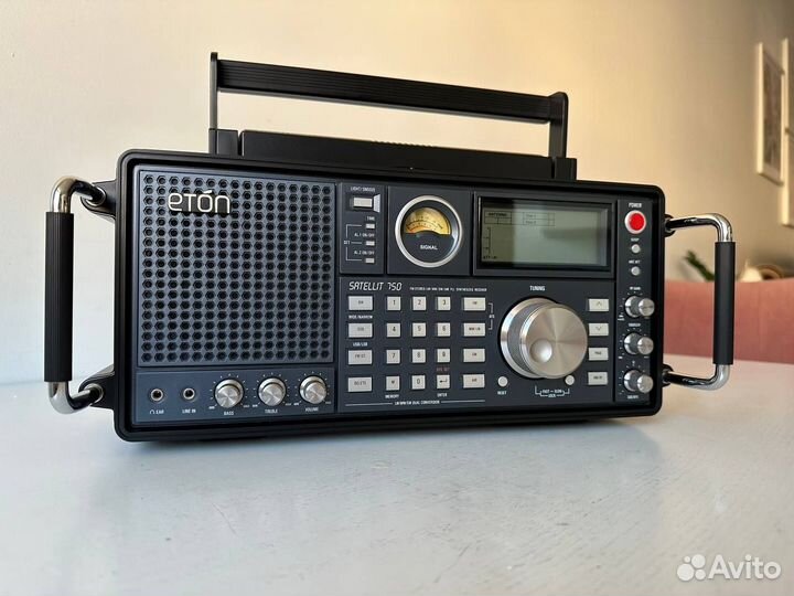 Радиоприемник eton satellit 750