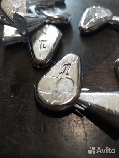 Автоматический станок для литья свинцовых грузил