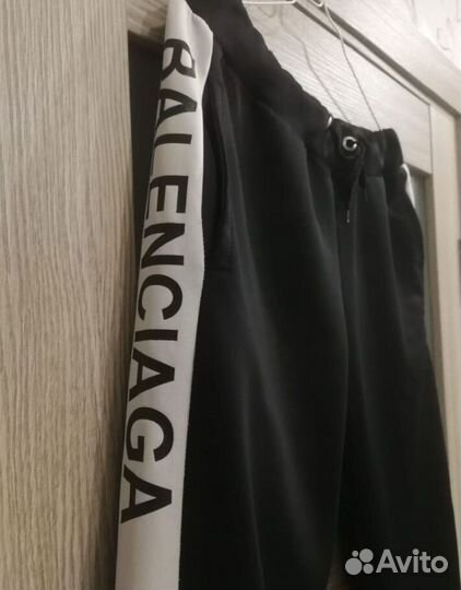 Спортивный костюм 44 размер