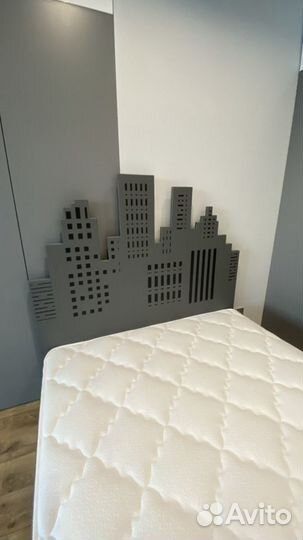 Кровать детская.Ночной город