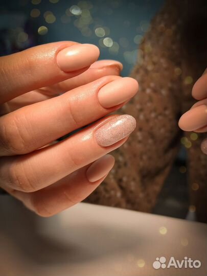 Маникюр, педикюр, наращивание ногтей