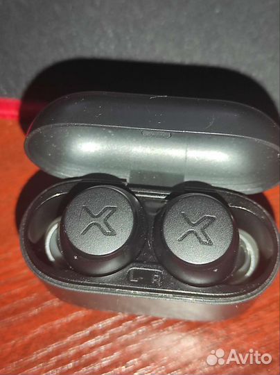 Беспроводные наушники edifier x3