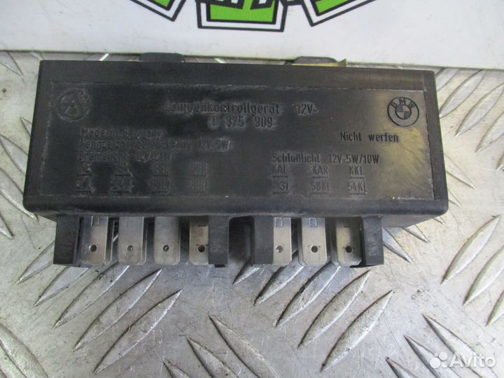 Блок управления светом BMW 3 E30 1986г