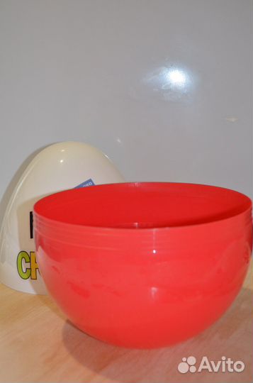 Большой киндер сюрприз