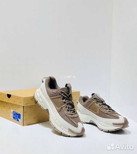 Кроссовки Nike Air Zoom Vomero