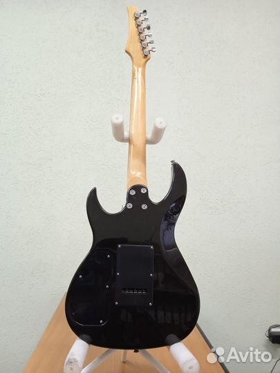 Электрогитара Cruiser by Crafter