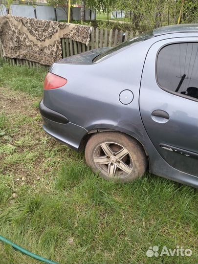 Peugeot 206 1.4 МТ, 2008, 140 000 км