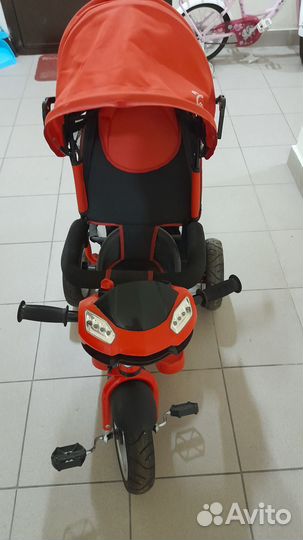 Трехколесный велосипед