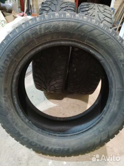 Hankook Winter I'Pike 225/60 R17 99T