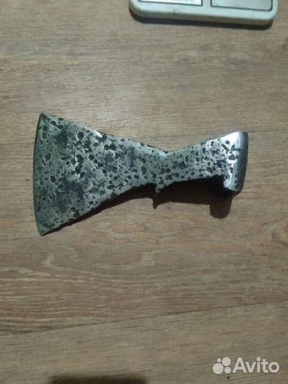 Топор древних