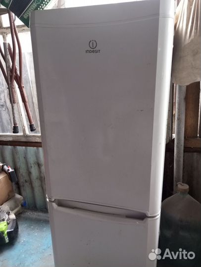 Холодильник бу