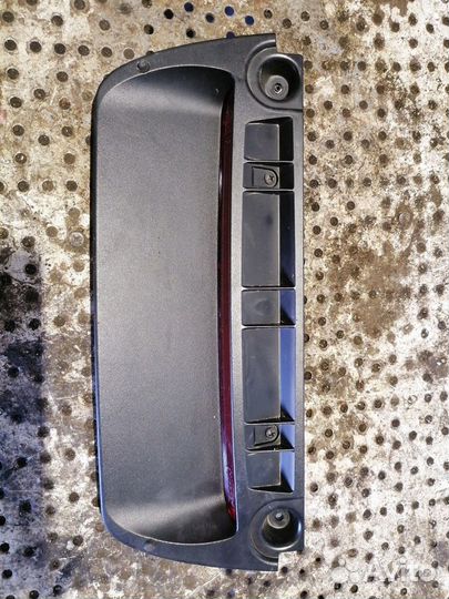 Стоп сигнал (дополнительный) Peugeot 408