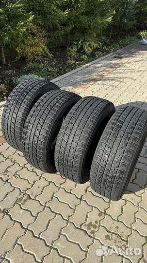 Toyo Observe GSi-5 255/55 R20 111Q