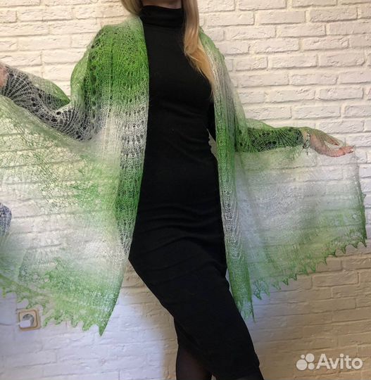 Оренбургский пуховый платок