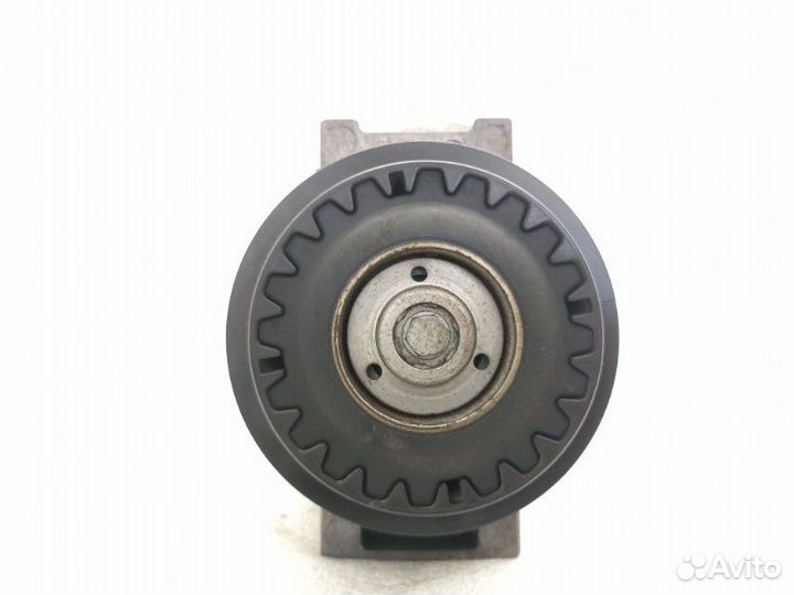 Компрессор кондиционера Mercedes-Benz C-Class W204