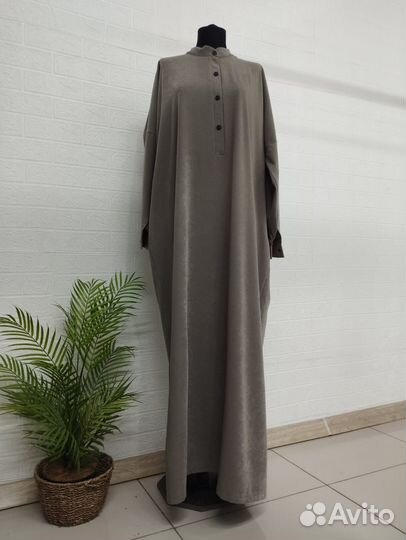 Мусульманское платье абая