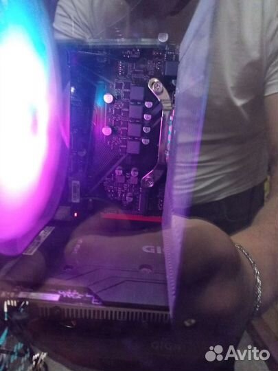 Игровой пк CS:GO 300-400 FPS