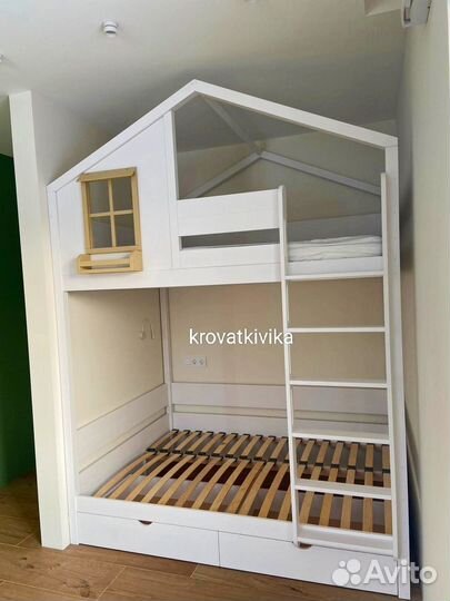 Двухъярусная кровать домик, увеличенная по ширине