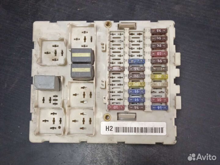 Блок предохранителей Ford Focus 1