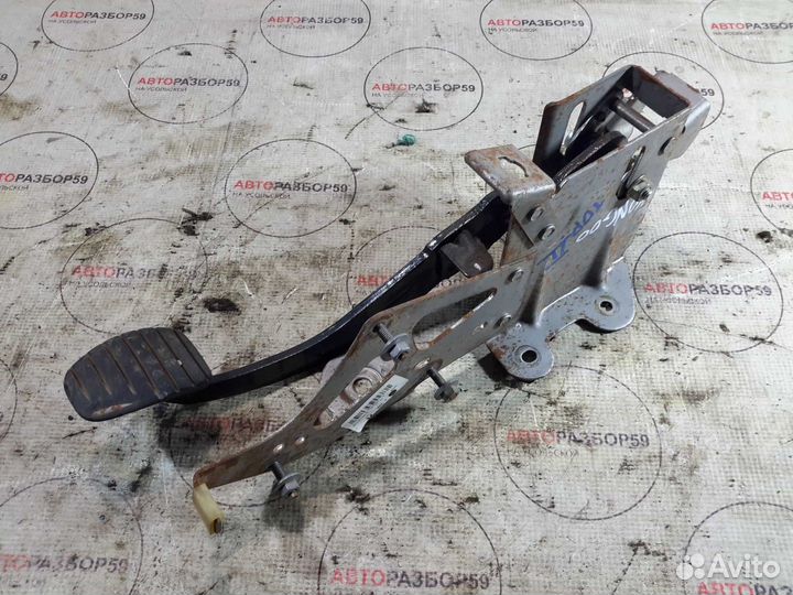 Педаль тормоза Renault Kangoo 2