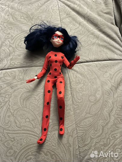Кукла леди баг