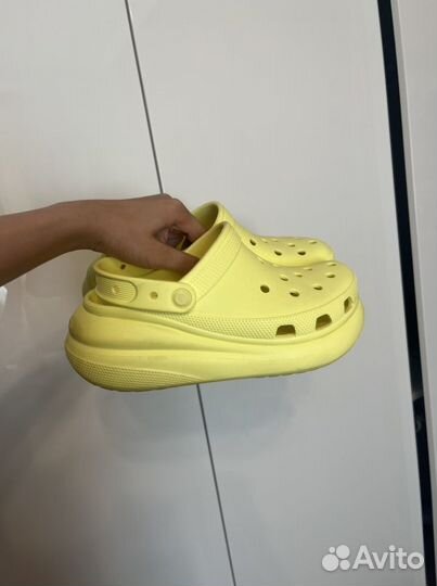 Сандалии Crocs Sarah Clog