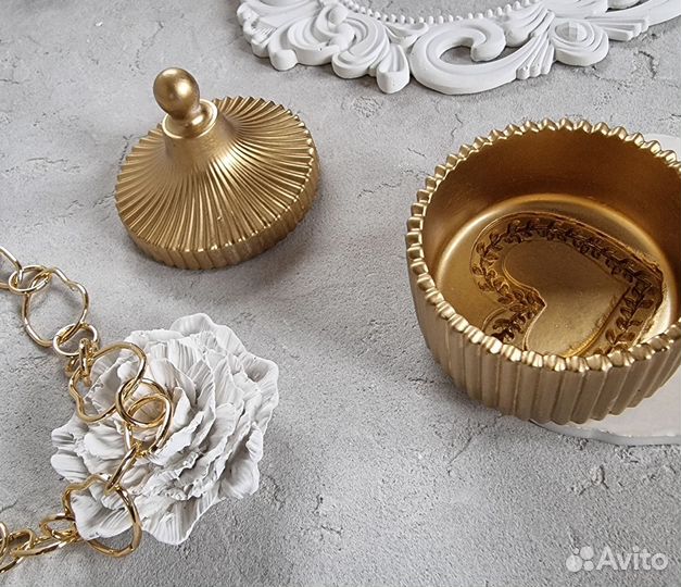 Шкатулка для украшений