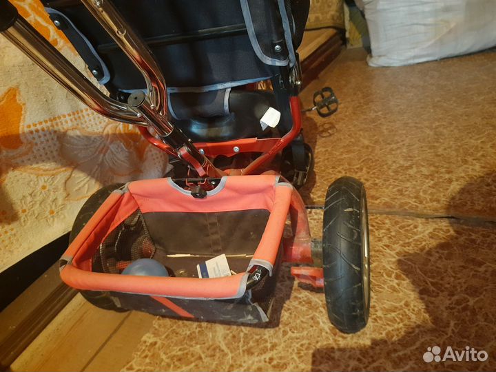 Трехколесный велосипед