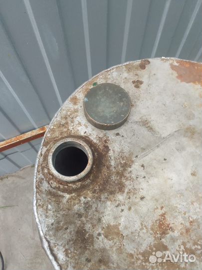 Алюминиевый бак, объем 100 л. Б/у