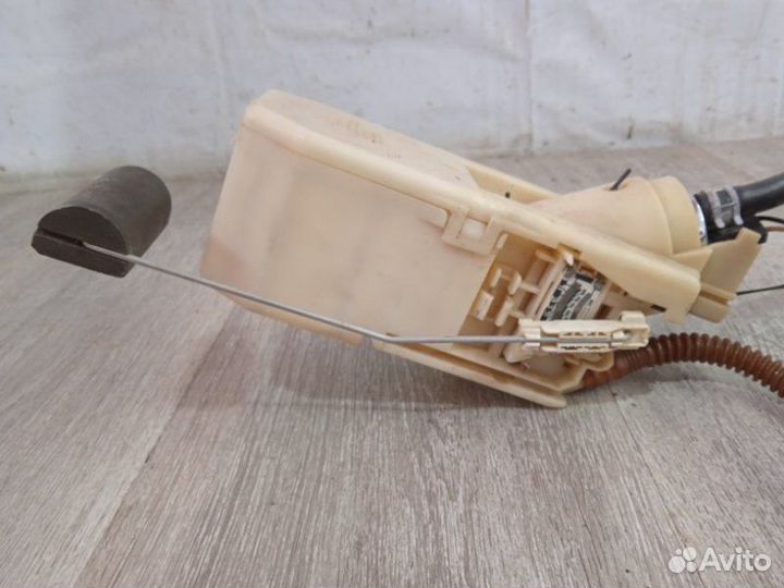 Насос топливный Nissan Primera P11 1999