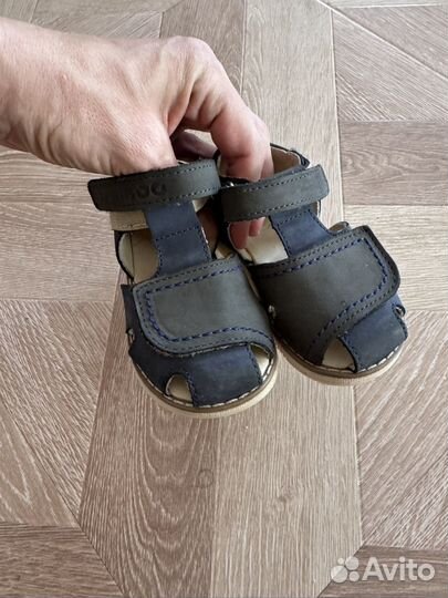Сандалии детские для мальчиков 21