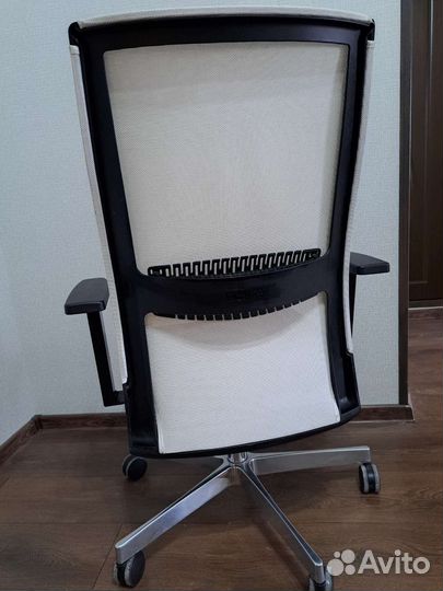 Компьютерный стул