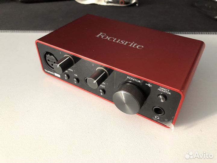 Focusrite scarlett solo 3rd gen звуковая карта