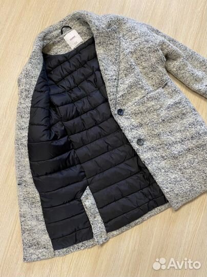 Пальто Pull bear