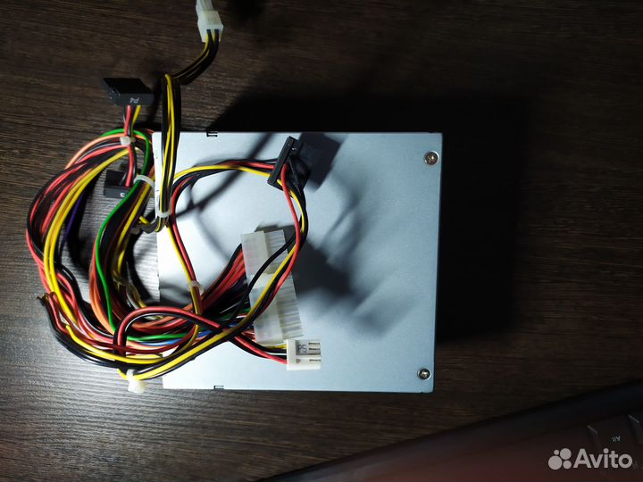 Блок питания системного блока