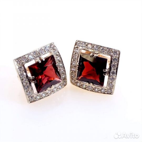 Серьги с гранатом