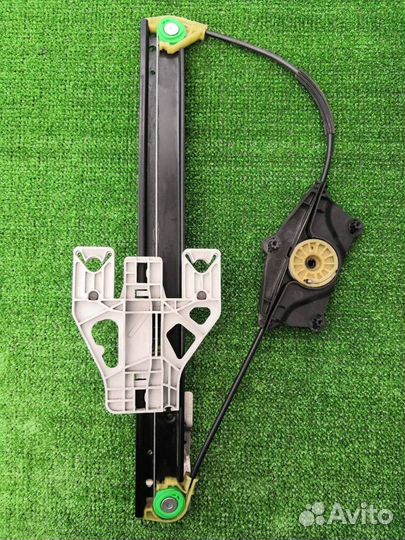 Стеклоподъемник задний правый Audi A4 B8 1.8 CJE