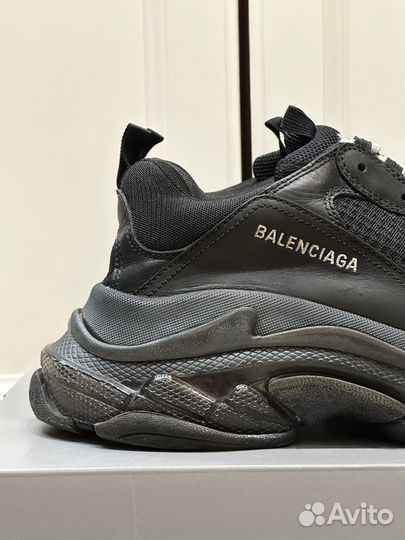 Кроссовки balenciaga triple s, оригинал