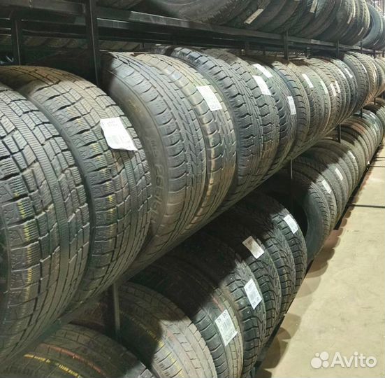 Nokian Tyres Hakkapeliitta R2 215/65 R16 100P