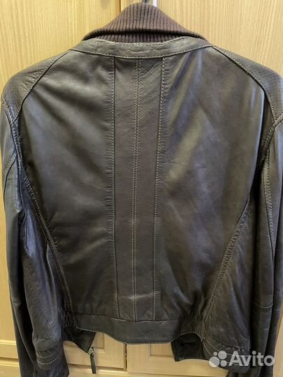 Кожаная куртка женская коричневая