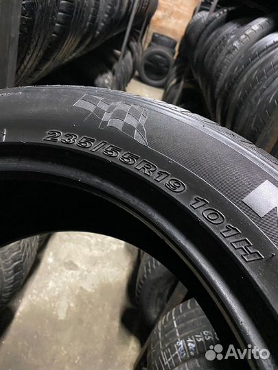 Nexen Classe Premiere 672 235/55 R19 101H