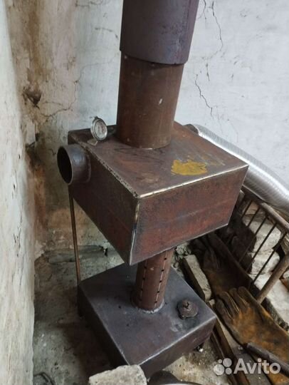 Печь буржуйка для гаража на отработке
